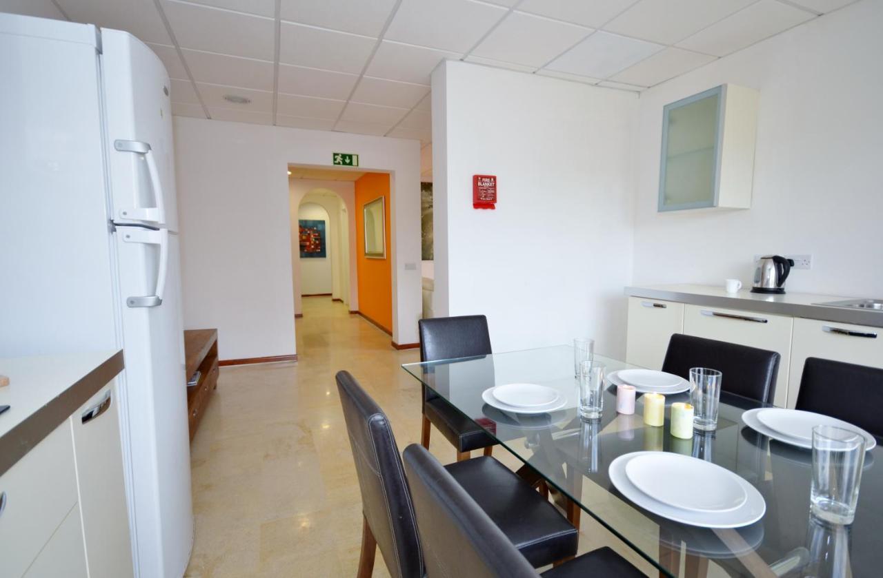 Large St Julians Central 2 Apartment Saint Julian's Luaran gambar