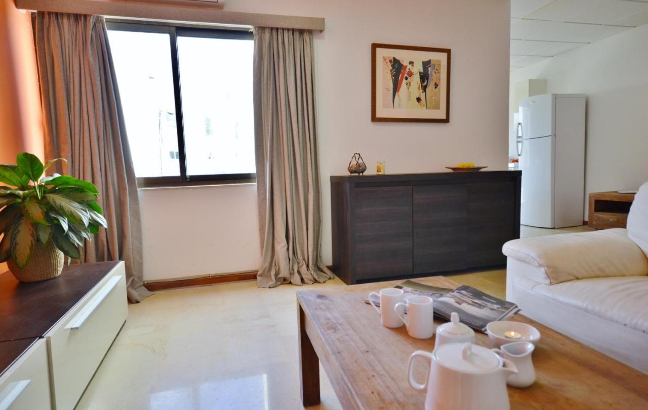 Large St Julians Central 2 Apartment Saint Julian's Luaran gambar