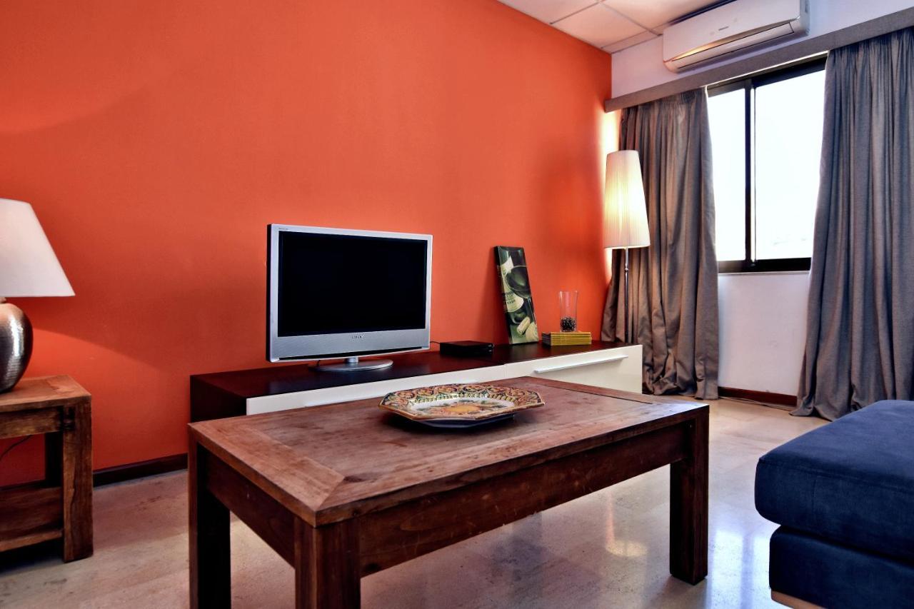 Large St Julians Central 2 Apartment Saint Julian's Luaran gambar